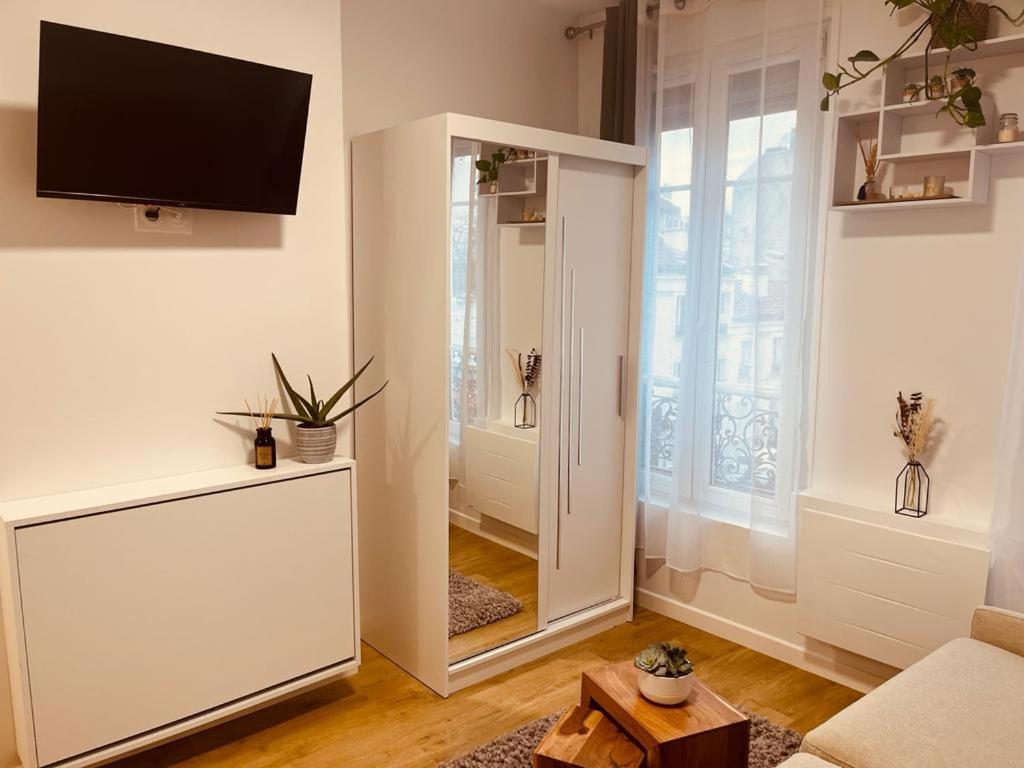 Mignon Petit Studio 16M2 Les Lilas Exterior foto